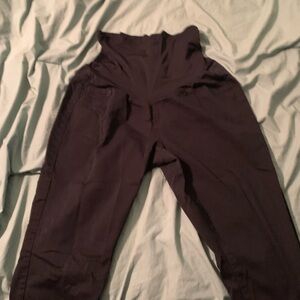 Maternity stretchy pants
